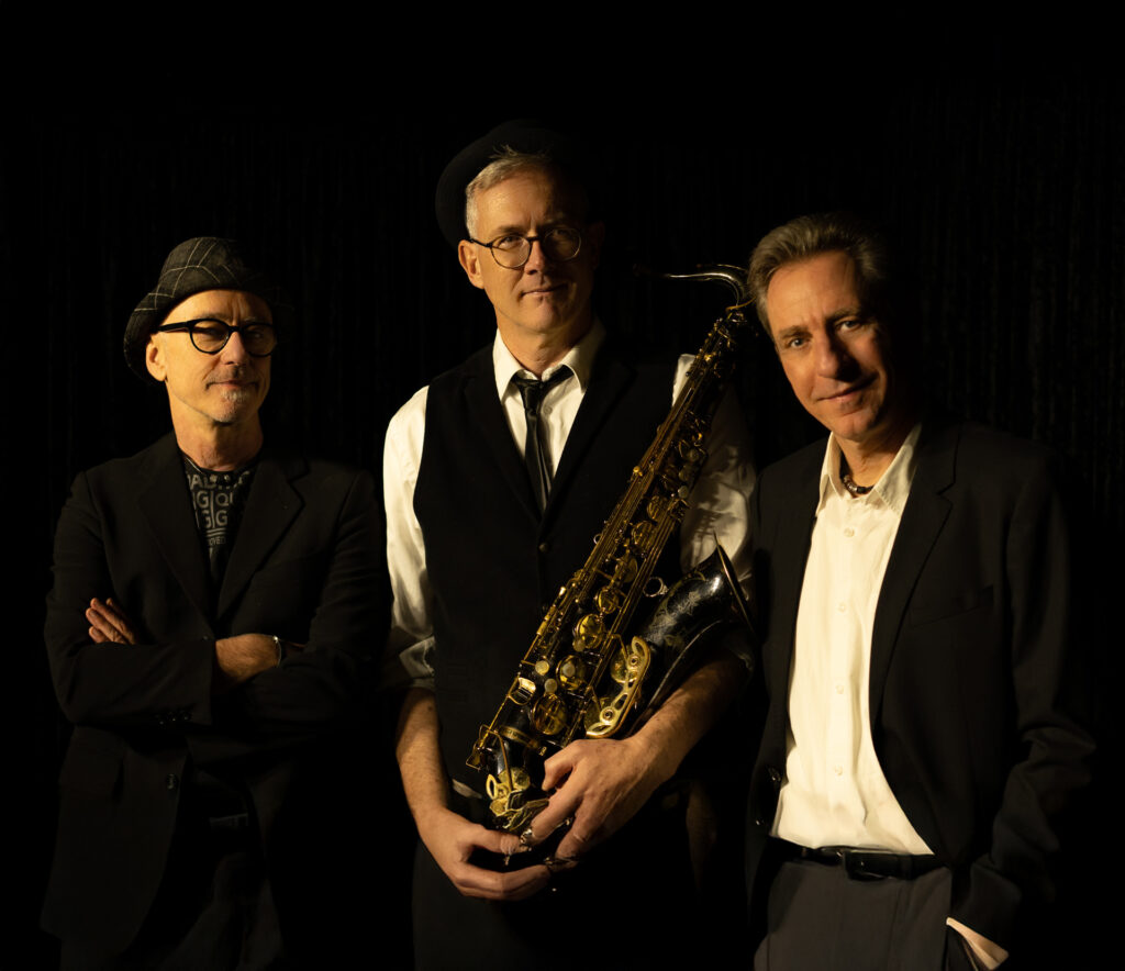 Nitelounge Trio
